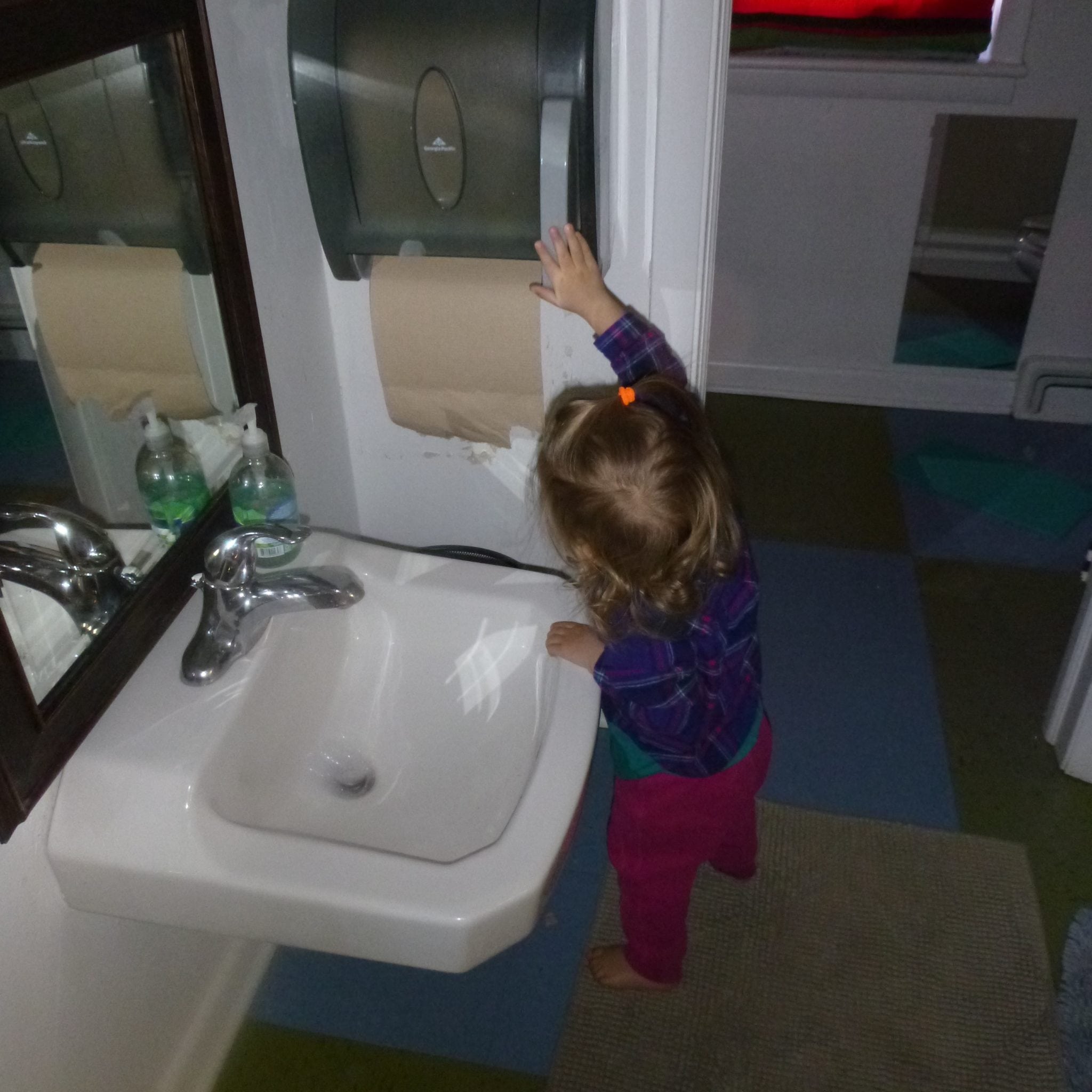 Kids On Potty